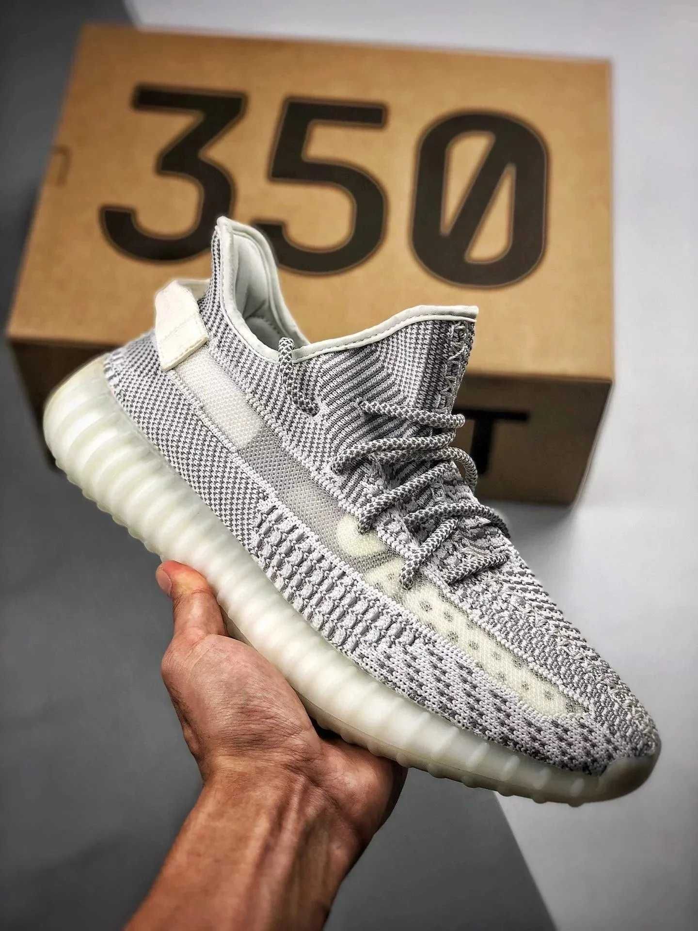 Adidas Yeezy 350