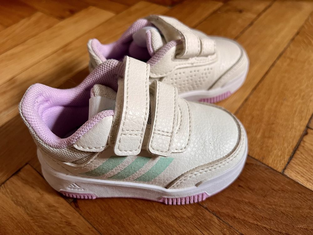 Бебешки обувки-Ted Baker,Колев и Колев,Зара,Okaidi,Adidas,Nike