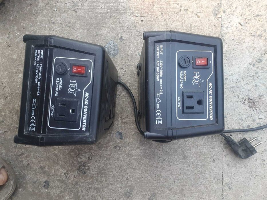 Transformator/convertor de tensiune 220V la 110V, 100W/300W
