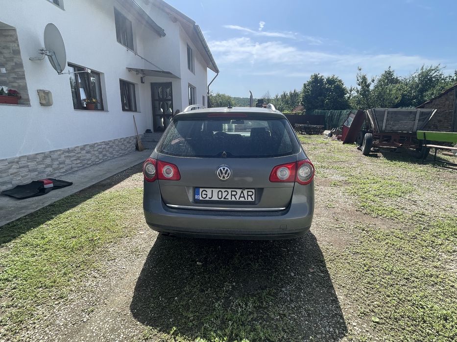 Vad vw passat 2.0l 140cp masinsafunctioneaza pe or ce dinstsnta!