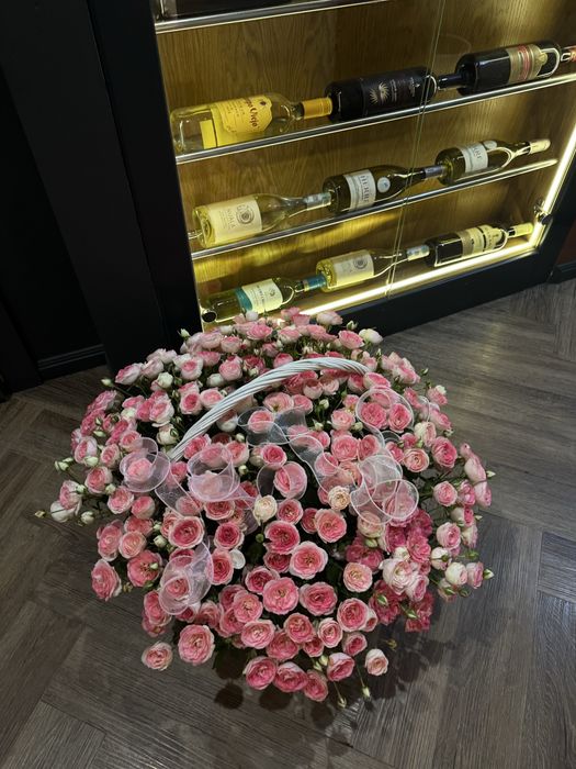 Цветы в корзине, красивые