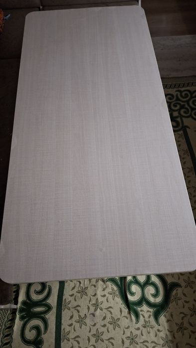 Срочно продаётся кухонный уголок.