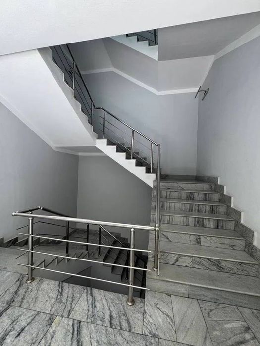 Аренда офис Метро Ойбек 450м2