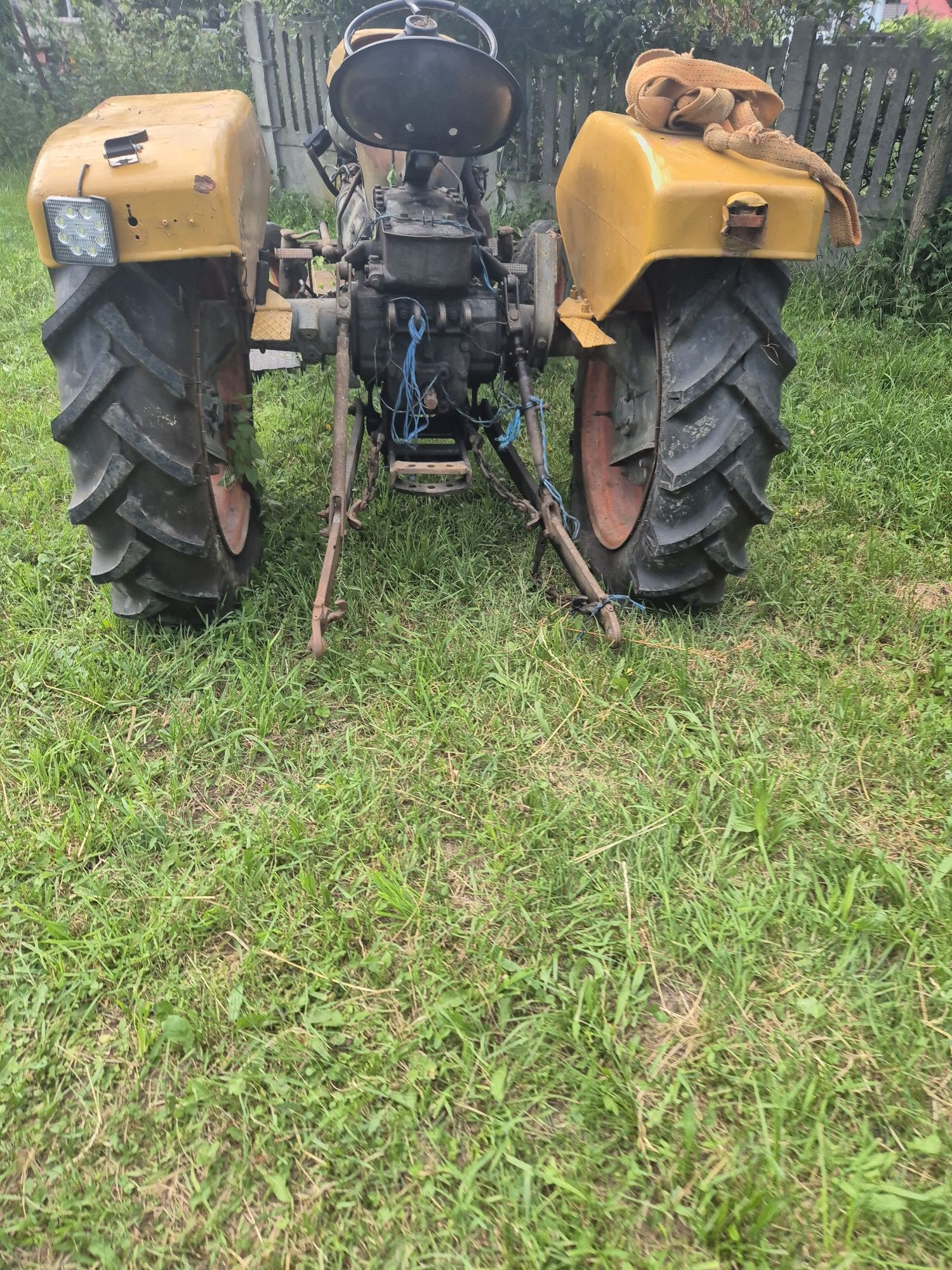 De vânzare tractor  same