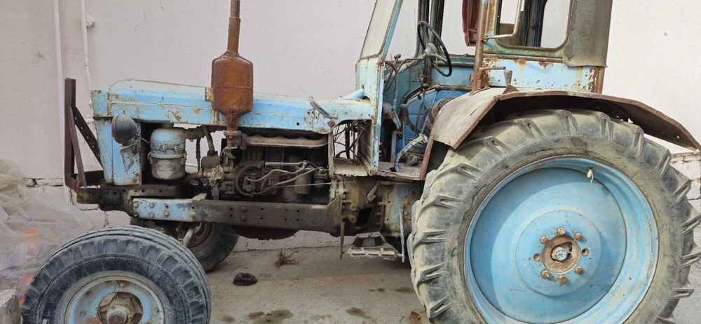 Traktor T 28,  Telechka, Barana, Chizel,