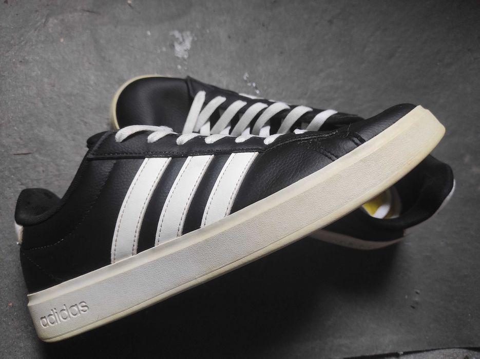 Оригинални маратонки Adidas