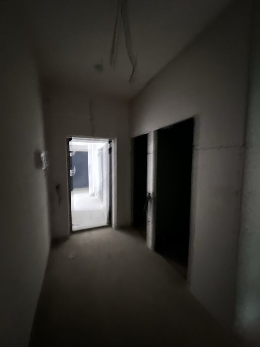 O’rekzor bozor 2 xona srochni sotiladi