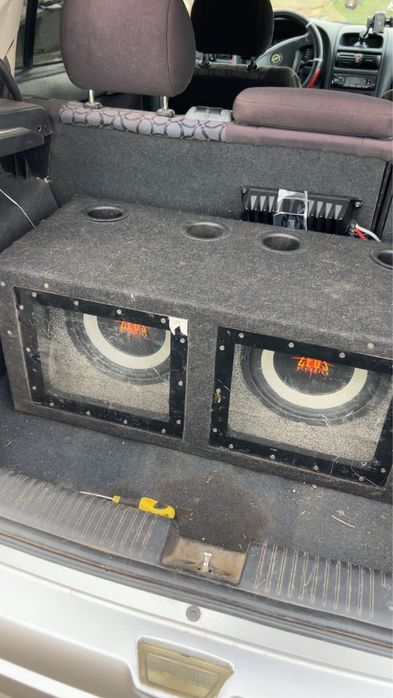 subwoofer auto zeus