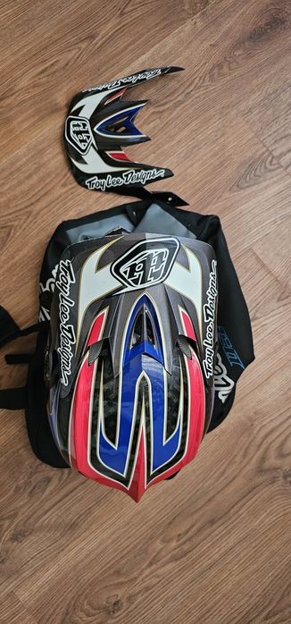 Каска TLD DH Troy Lee Designs D3 Carbon - Aaron Gwin