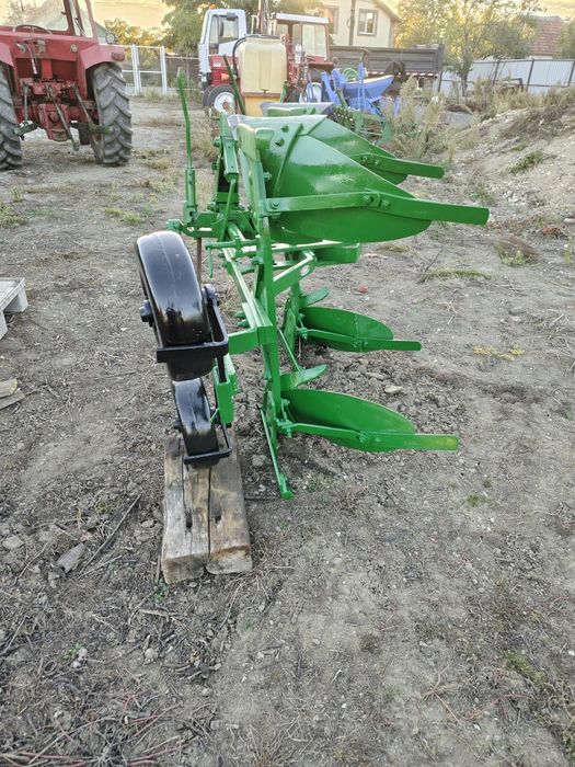 Plug reversibil 2 trupite