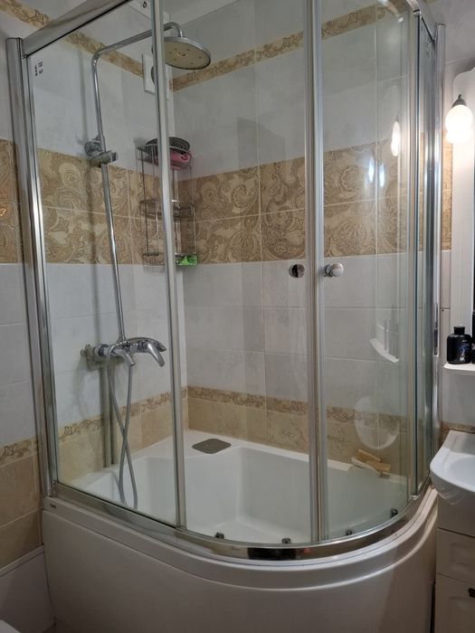 Продаётся душевая кабина