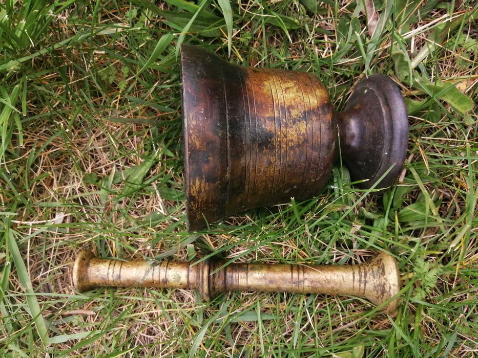 Хаванче, ваза, чайник, преспапие от месинг и бронз