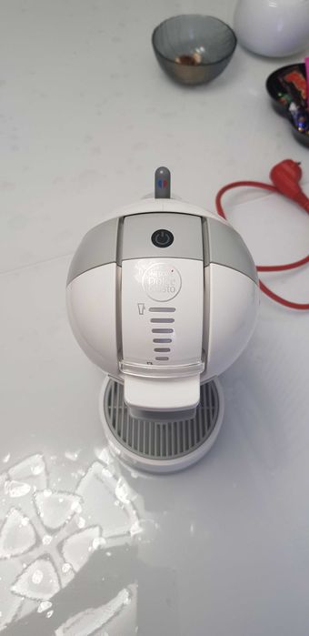 Капсульная кофемашина KRUPS MINI ME KP123B10 белая.