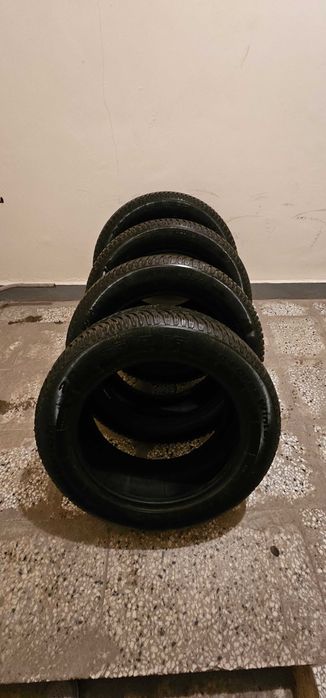 Зимни гуми BFGOODRICH 205/55/16 3 бр.