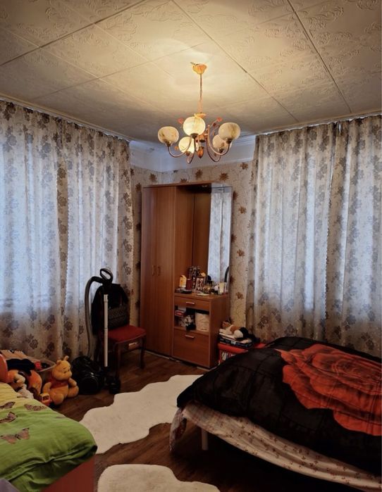 Продается квартира  трехкомнатная