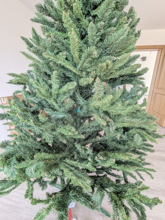 Brad artificial verde 2.2m / Artificial Christmas tree green 2.2m