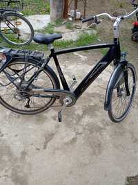 Bicicleta electrica vand sau schimb cu trotineta cu baterie de 48 v