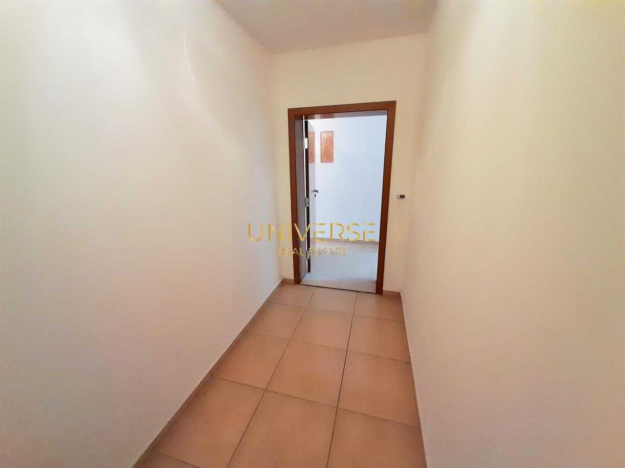 Продава се Двустаен апартамент в к.к. Слънчев бряг - 60 кв.м за 1092 €/кв.м - Снимка #4