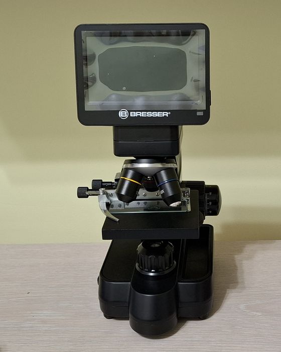 Microscop digital Bresser