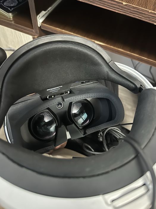 Playstation 4 slim cu ochelari VR