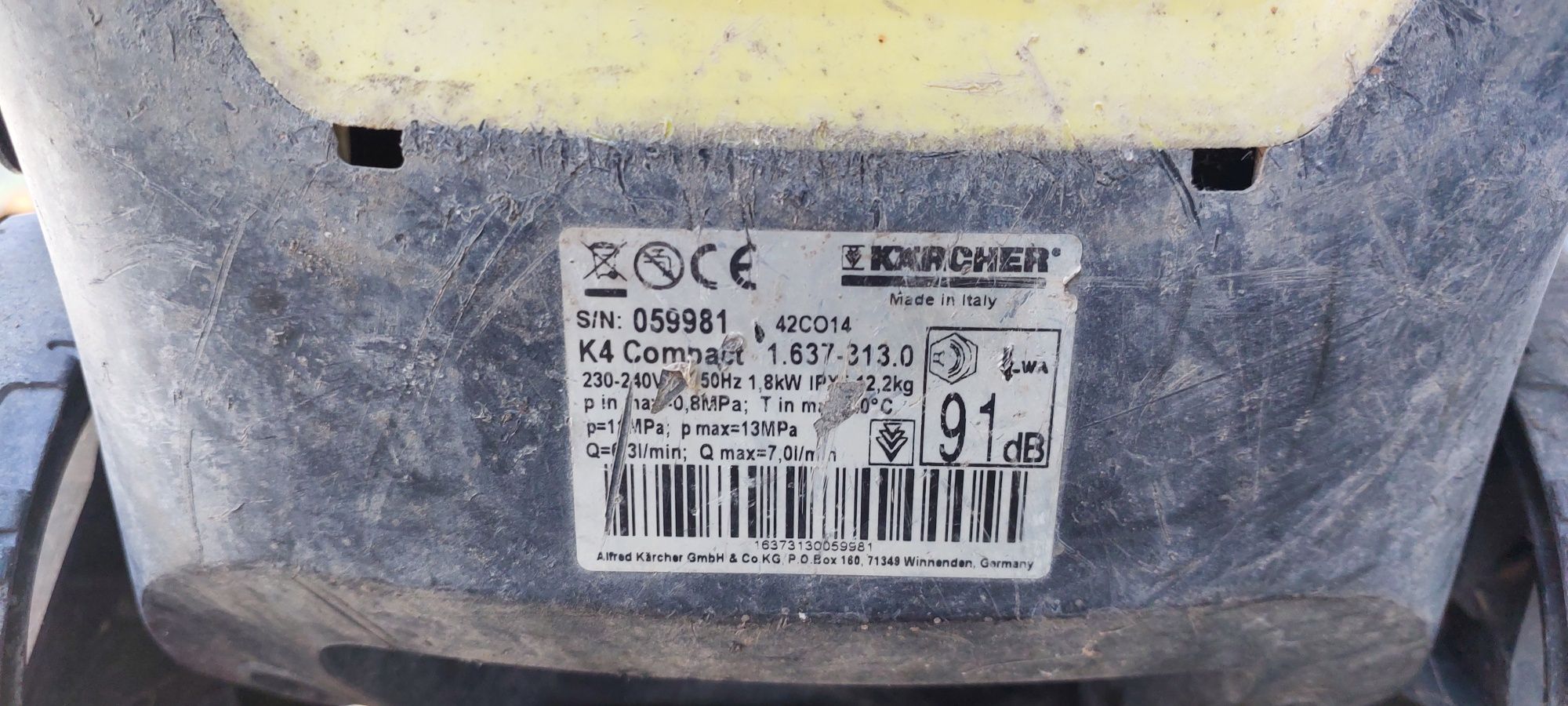 Карчер Kärcher K4 compact