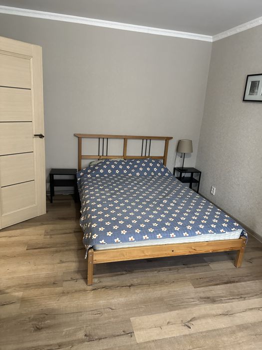 Продам кровать двкх спальную