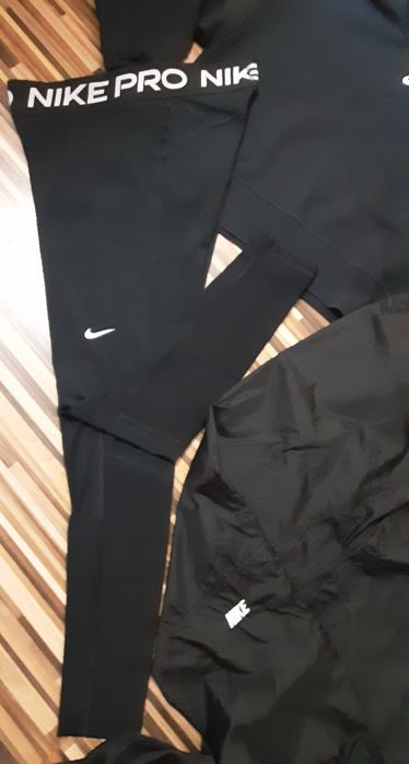 (S) NIKE PRO оригинални клин(35лв),долница(45лв) и блуза(50лв)