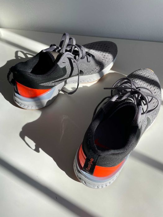 Nike Odyssey React - adidași alergare/running shoes - damă