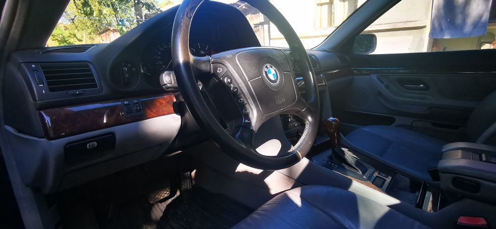 BMW Seria 7 E 38 730D, 1999
