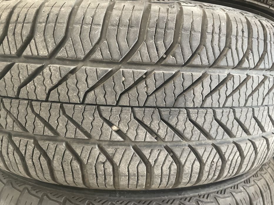 Продам заводские диски и шины от жентры