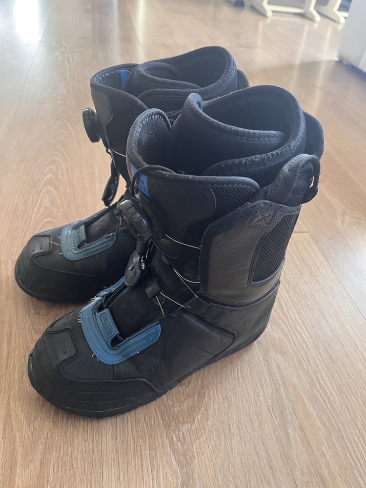 Boots snowboard flow boa