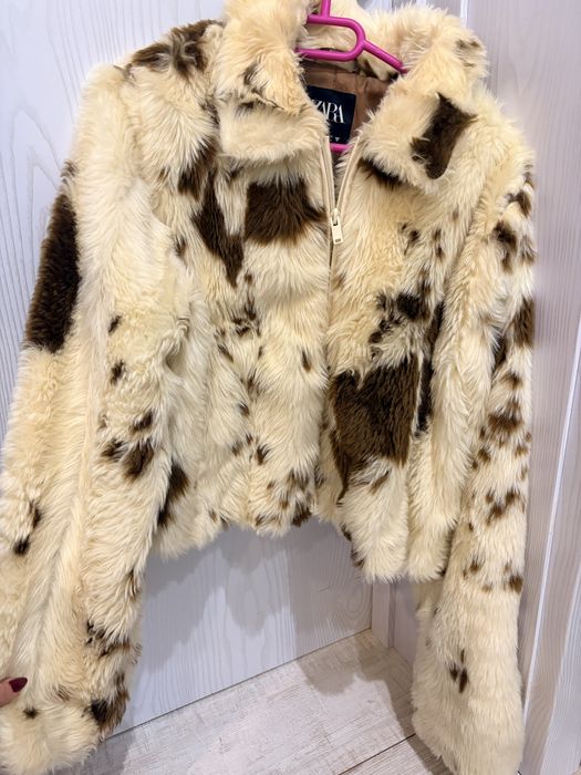 Късо палто Zara,,