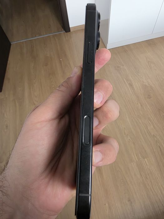 Като нов iPhone 16 Pro Max черен 256GB