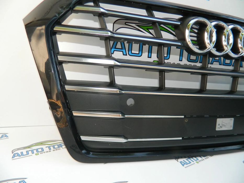 Grila Audi Q5 S-LINE model 2017, 2018 , 2019, 2020 cod 80A853651C