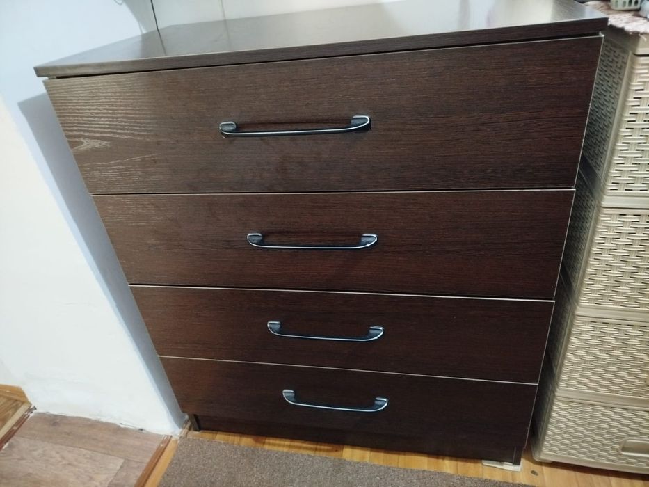 Комод для вещей в отличном состоянии