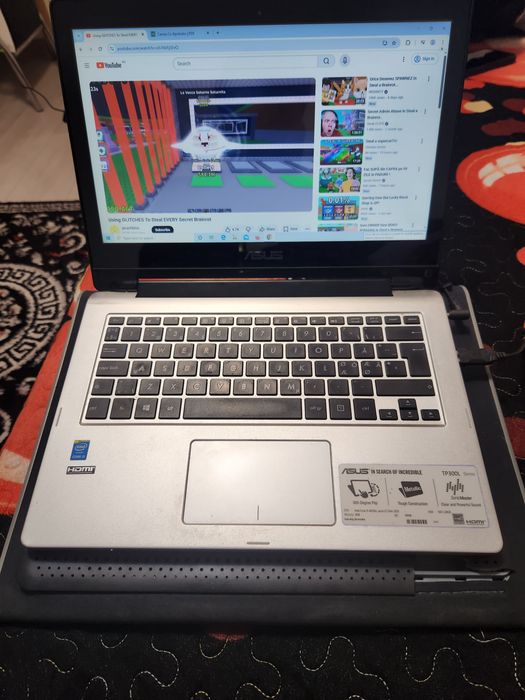 Vand laptop asus 2 in 1 TP300L