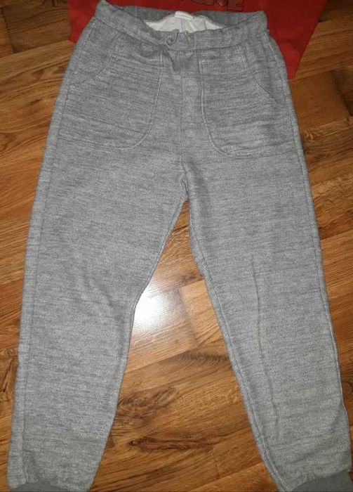 Отличен комплект  Zara и Disney за ръст 164