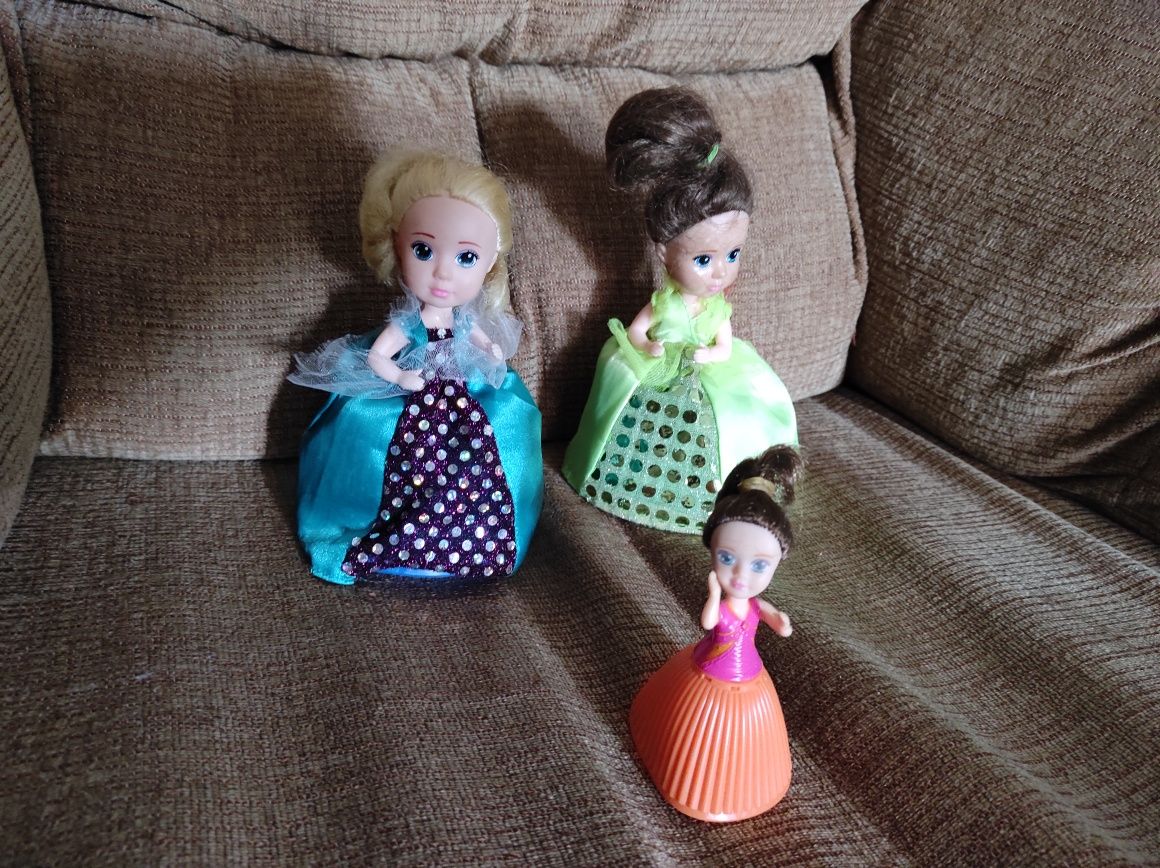 Кукли и играчки за куклите