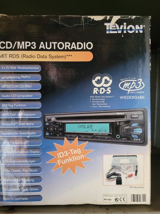 CD player auto - nefolosit
