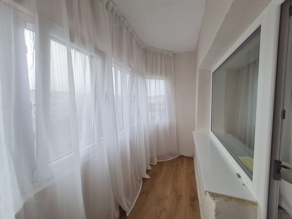 Inchiriez studio de lux Arena Mall