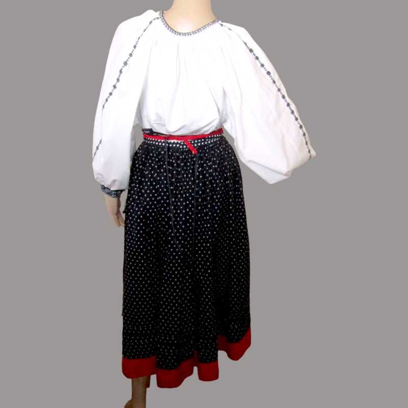 Costum popular maghiar din Transilvania , port popular Gheorgieni M