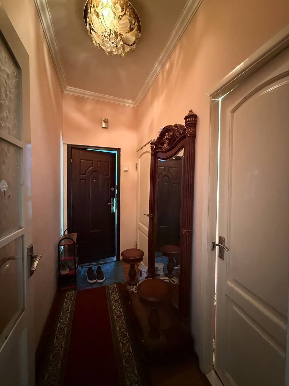 Юнусабад 11 квартал 2/3/4 (50²) Мегаплэнет продаётся квартира