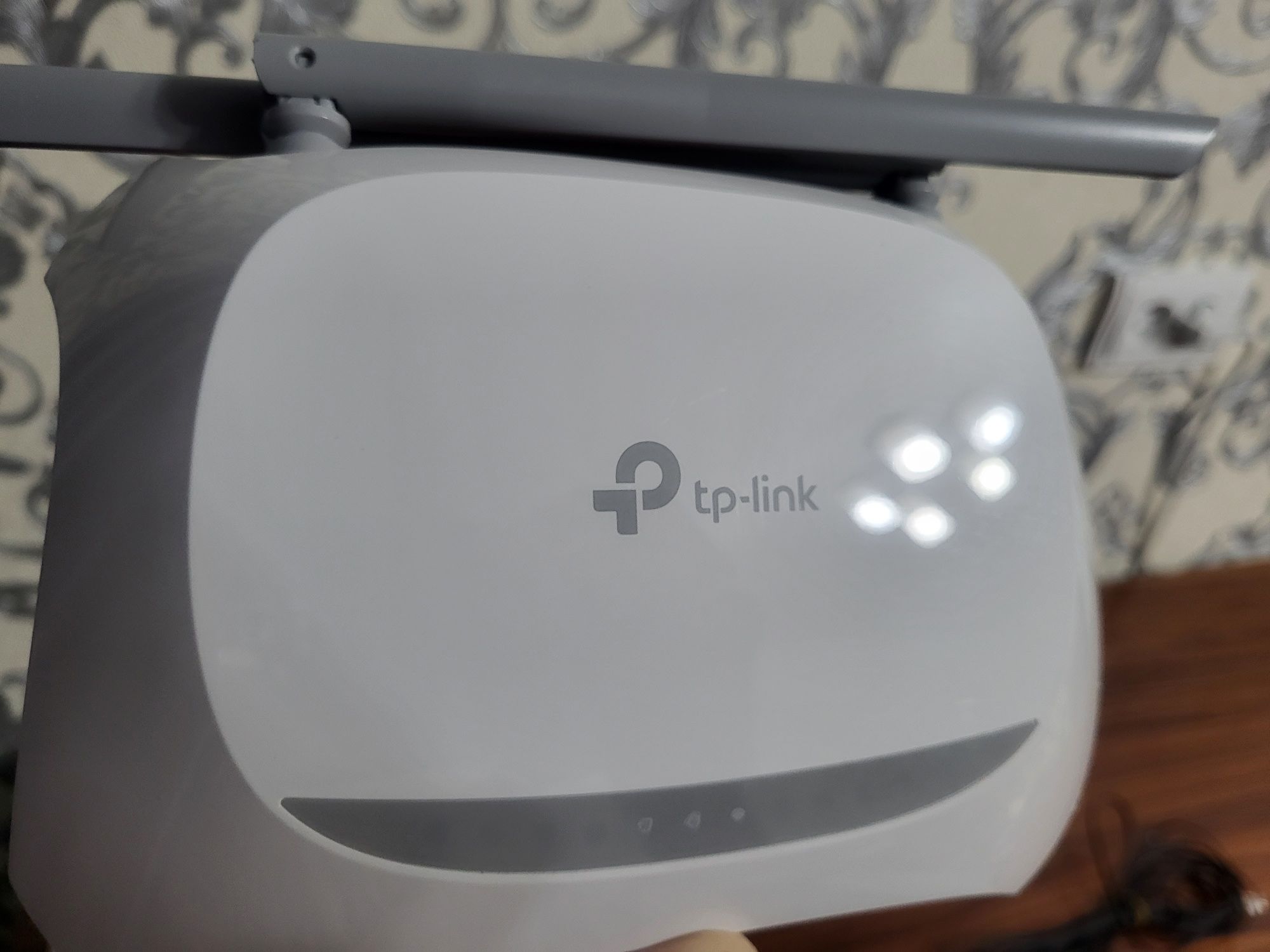 Продаётся вай-фай роутер tp-link