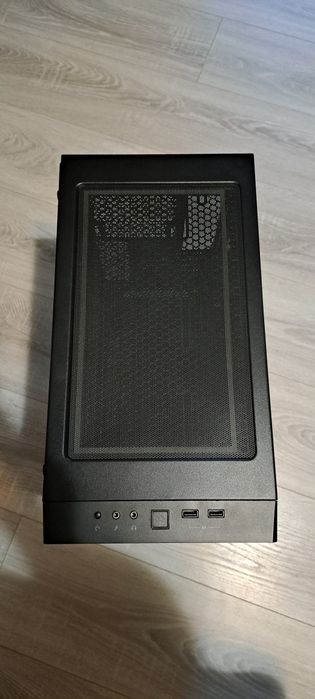 Carcasa Fractal Design Meshify C