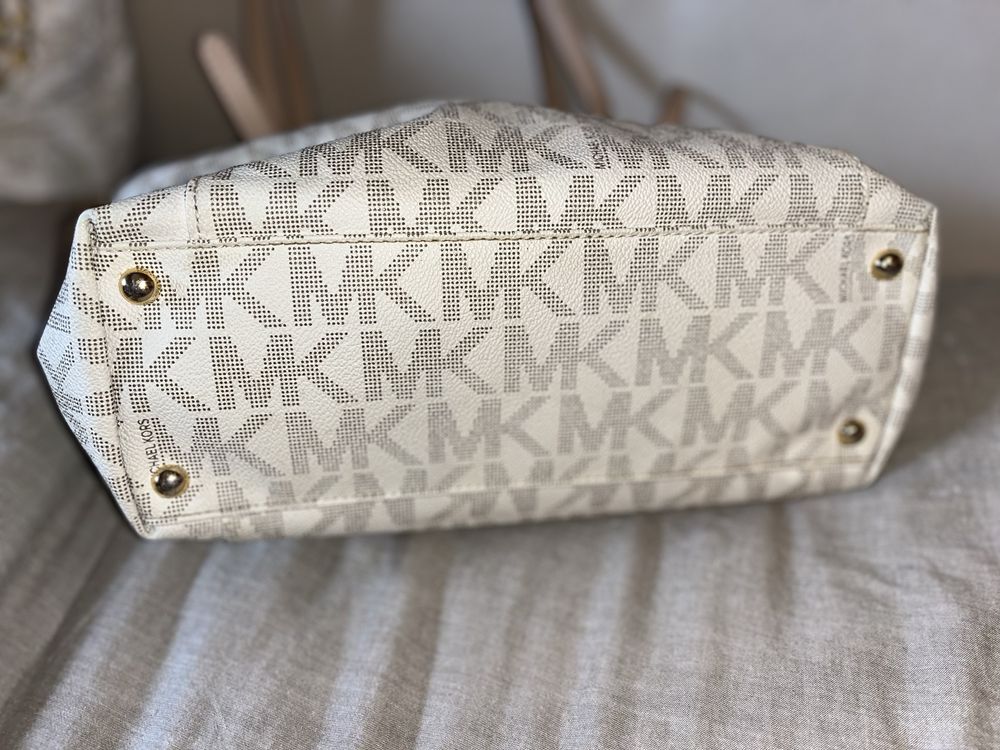 Дамска голяма чанта Michael Kors furla guess