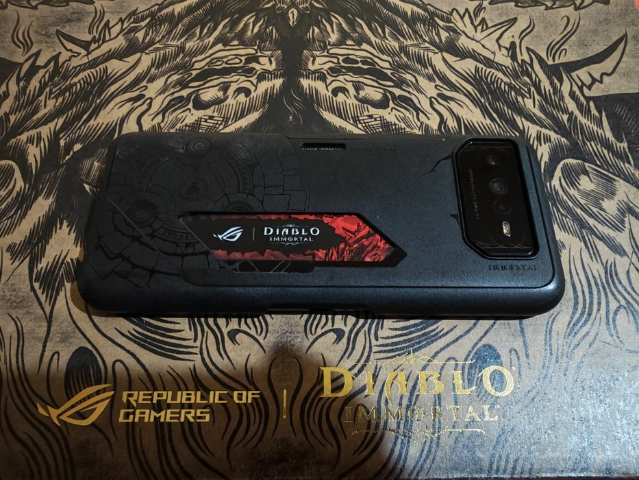 Asus Rog phone Diablo,512gb,16ram,5G,Hellfire Red