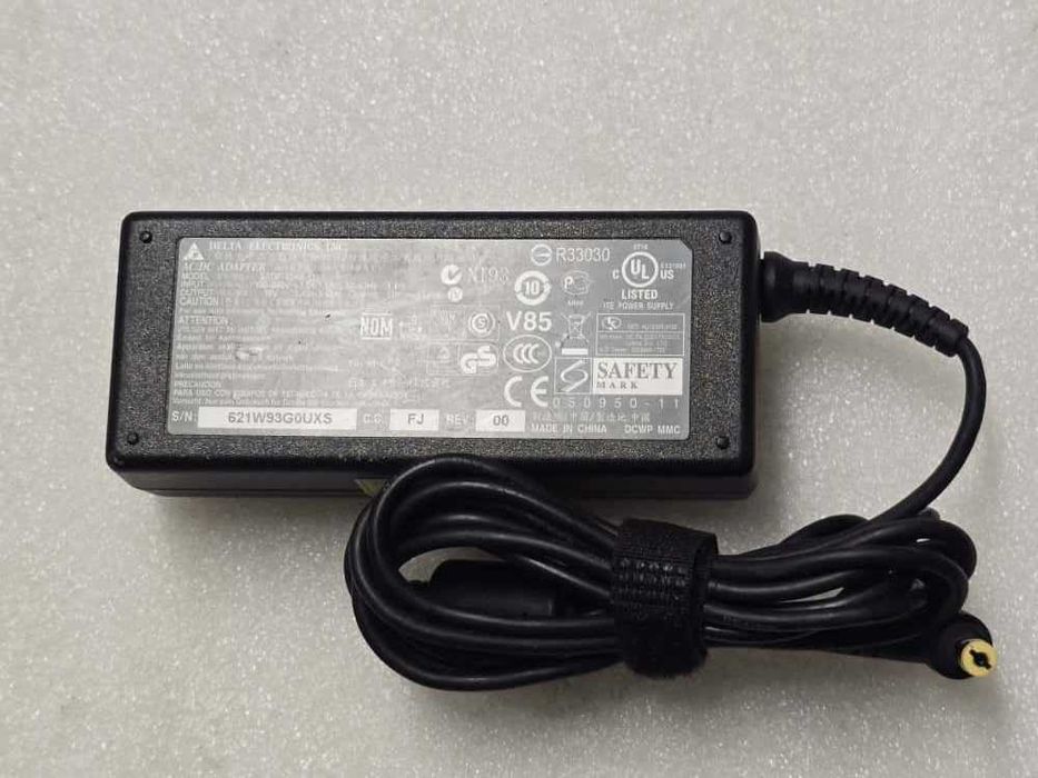 Incarcator Laptop Asus SADP-65KB D 19V 3.42A 65W mufa 5.5x2.5mm