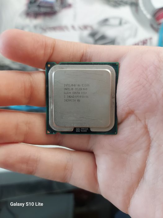 Intel e3300 celer