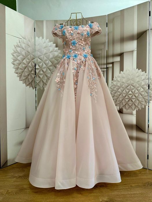 Rochie pentru evenimente speciale