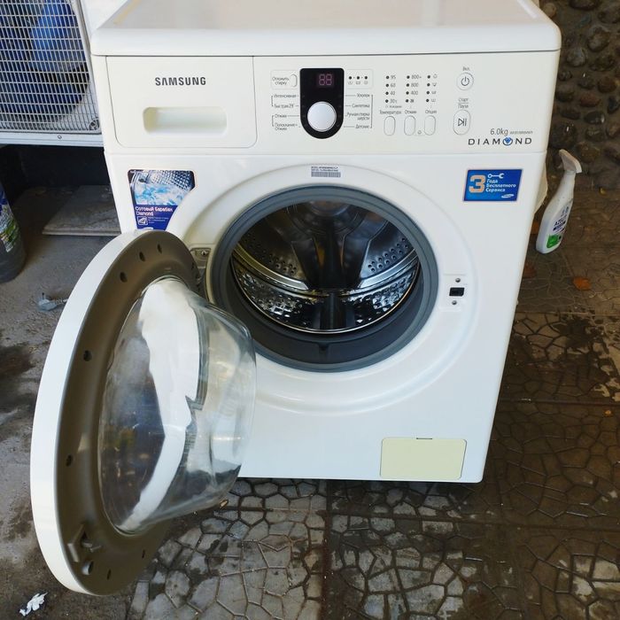 Срочно продам стиральную машину